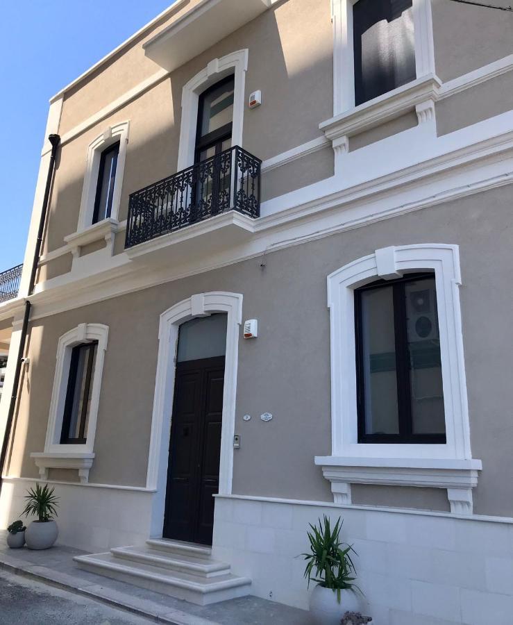 ברינדיזי Villa Di Giulio Suite מראה חיצוני תמונה